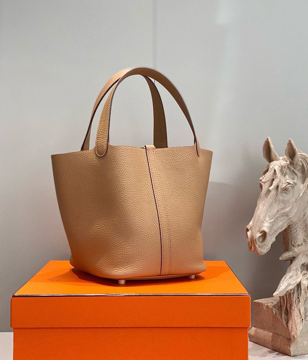 Hermes Picotin Lock 22 Bag In Chai Clemence Leather - Image 6