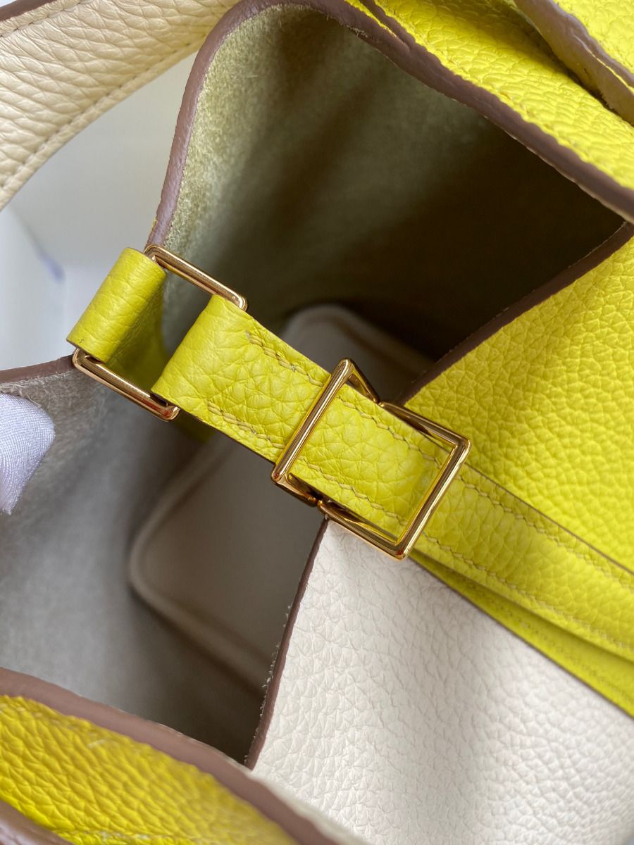Hermes Picotin Lock 18 Bicolor Handmade Bag in Craie and Lime Clemence Leather - Image 5