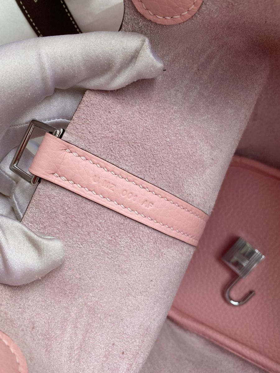 Hermes Picotin Lock 18 Handmade Bag in Rose Sakura Clemence Leather - Image 8