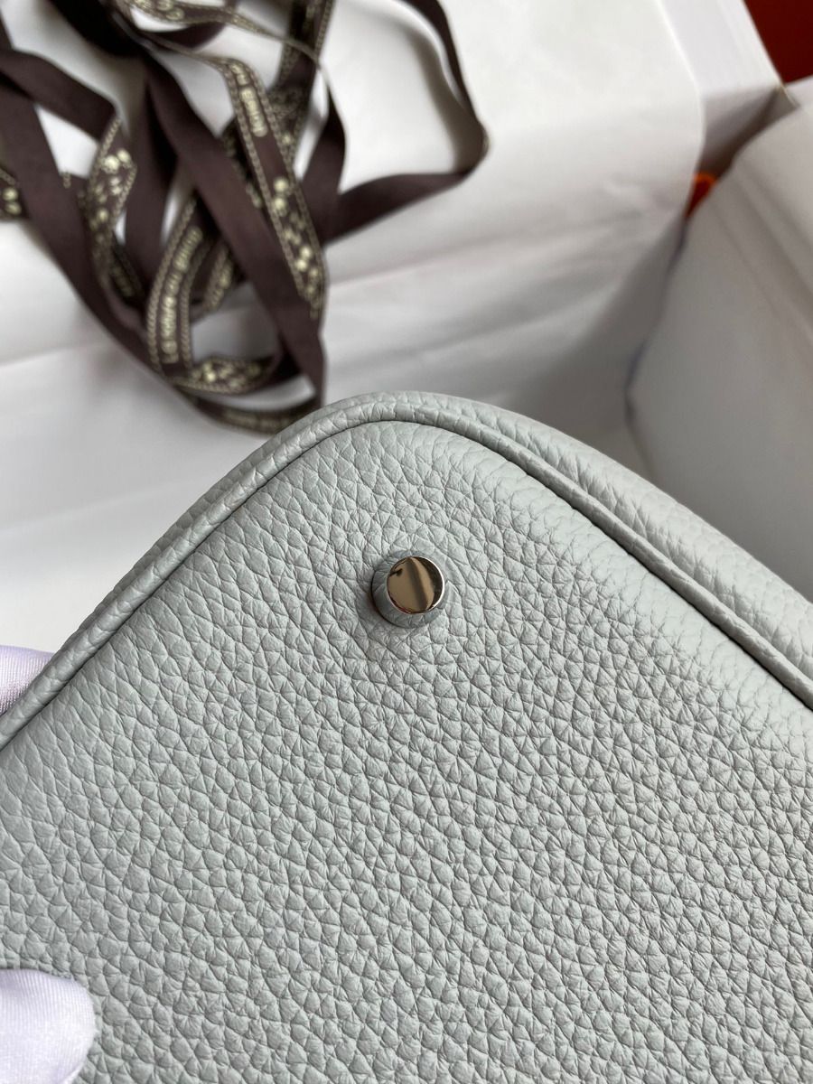 Hermes Picotin Lock 22 Bicolor Handmade Bag in Gris Mouette and Blue Agate Swift Leather - Image 9