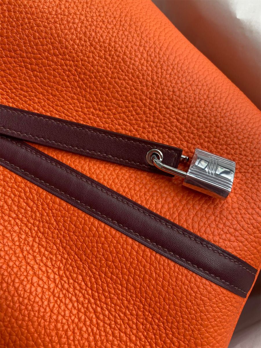 Hermes Picotin Lock 22 Bicolor Handmade Bag in Orange and Burgundy Swift Leather - Image 4