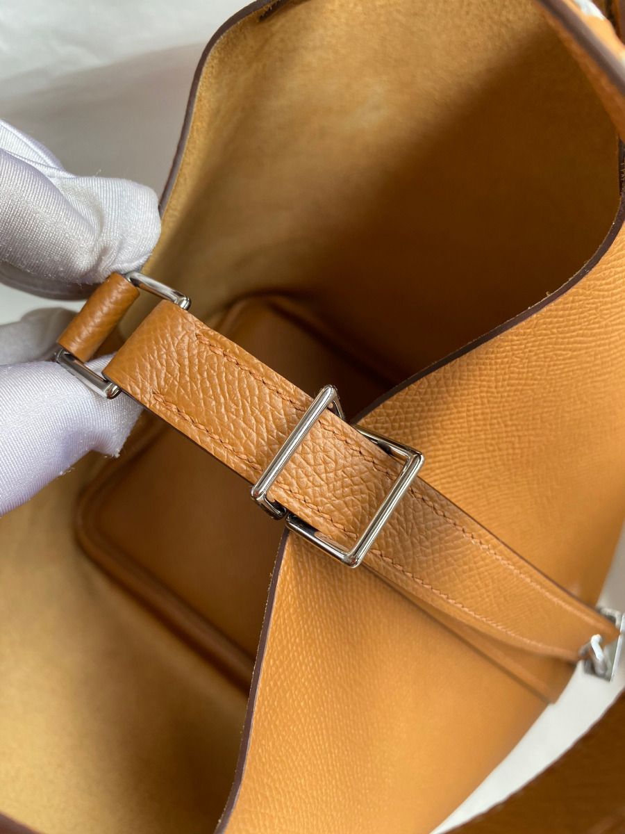 Hermes Picotin Lock 18 Tressage De Cuir Bag in Gold Epsom Calfskin - Image 5