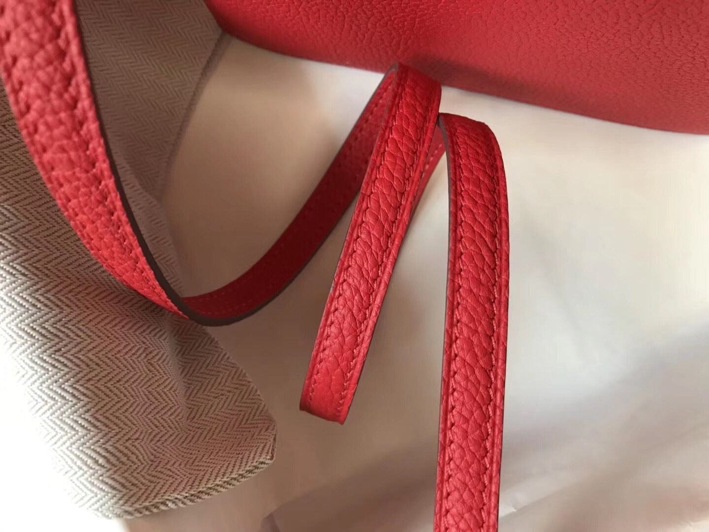 Hermes Mini Sac Roulis 18cm Bag In Red Evercolor Calfskin - Image 7