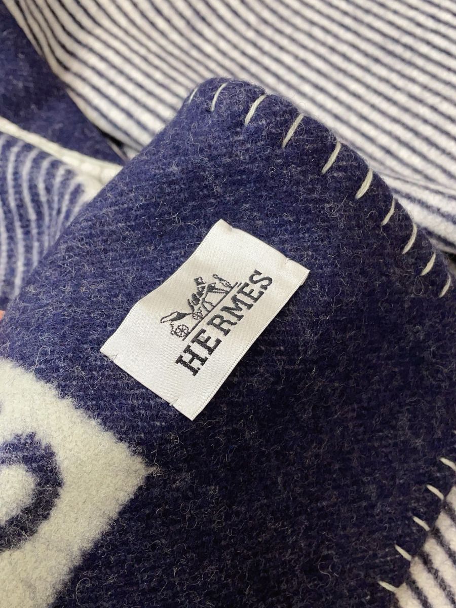 Hermes H Riviera Blanket in Marine Wool and Cashmere - Image 10