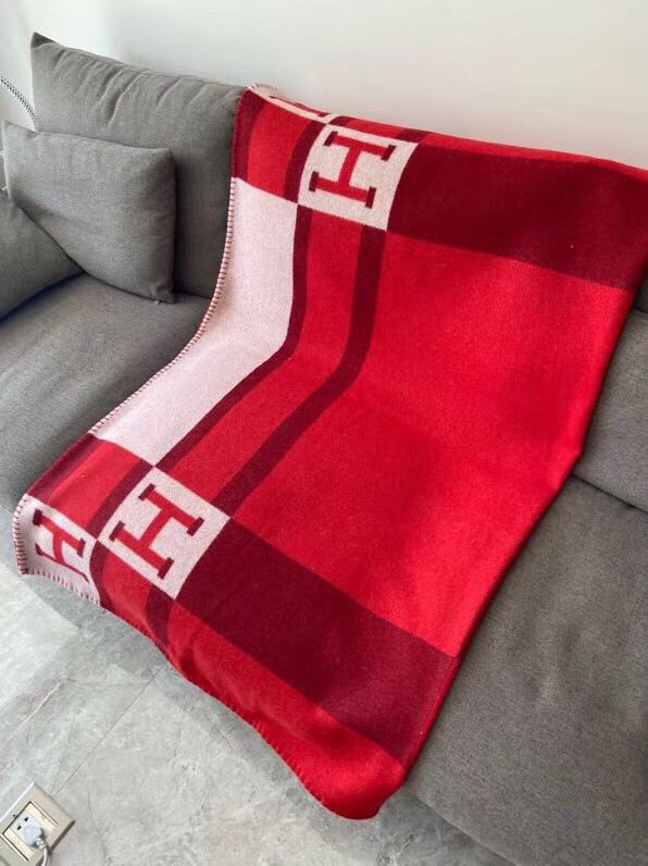 Hermes Red Avalon Bayadere Throw Blanket - Image 3