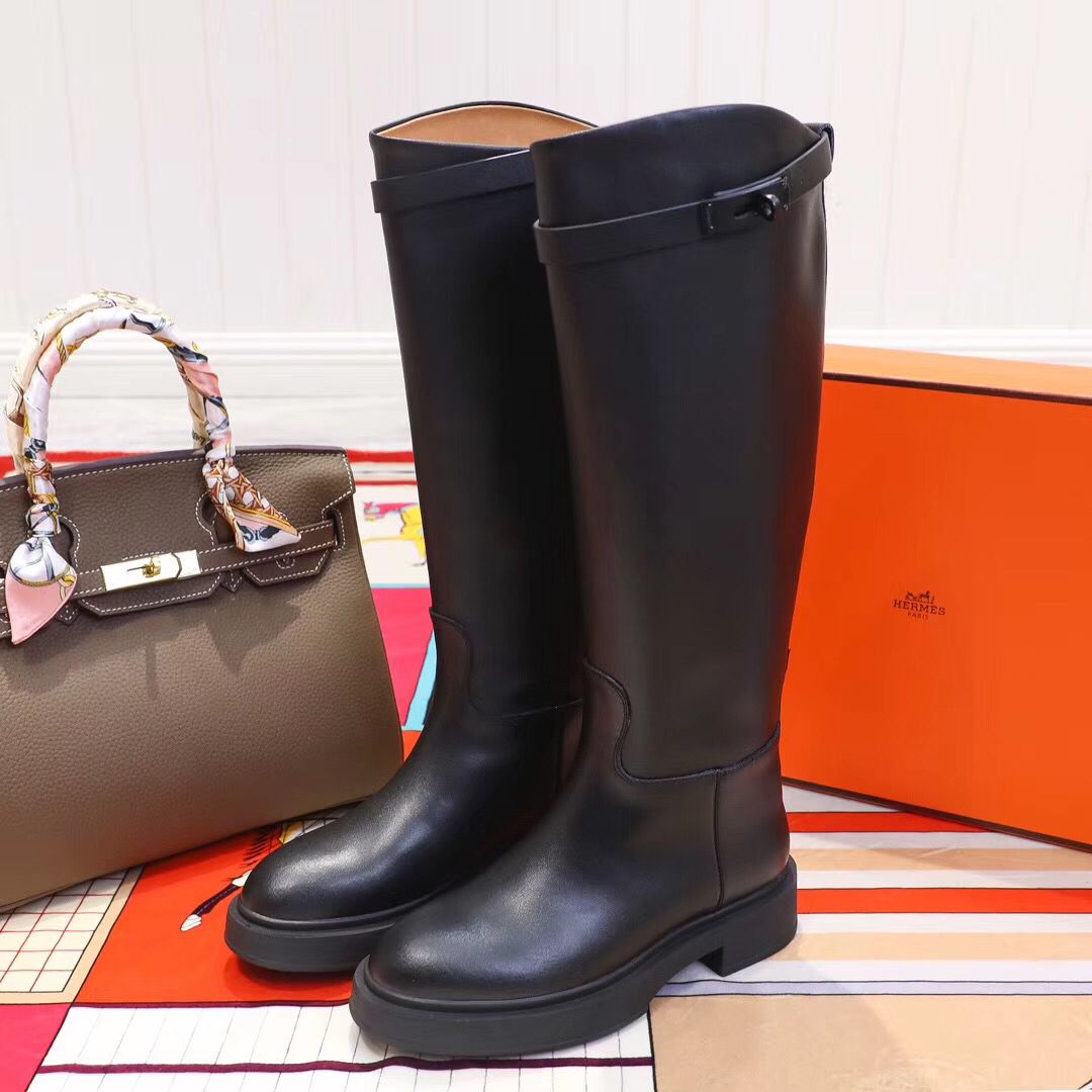 Hermes Variation Boots In Black Calfskin - Image 6