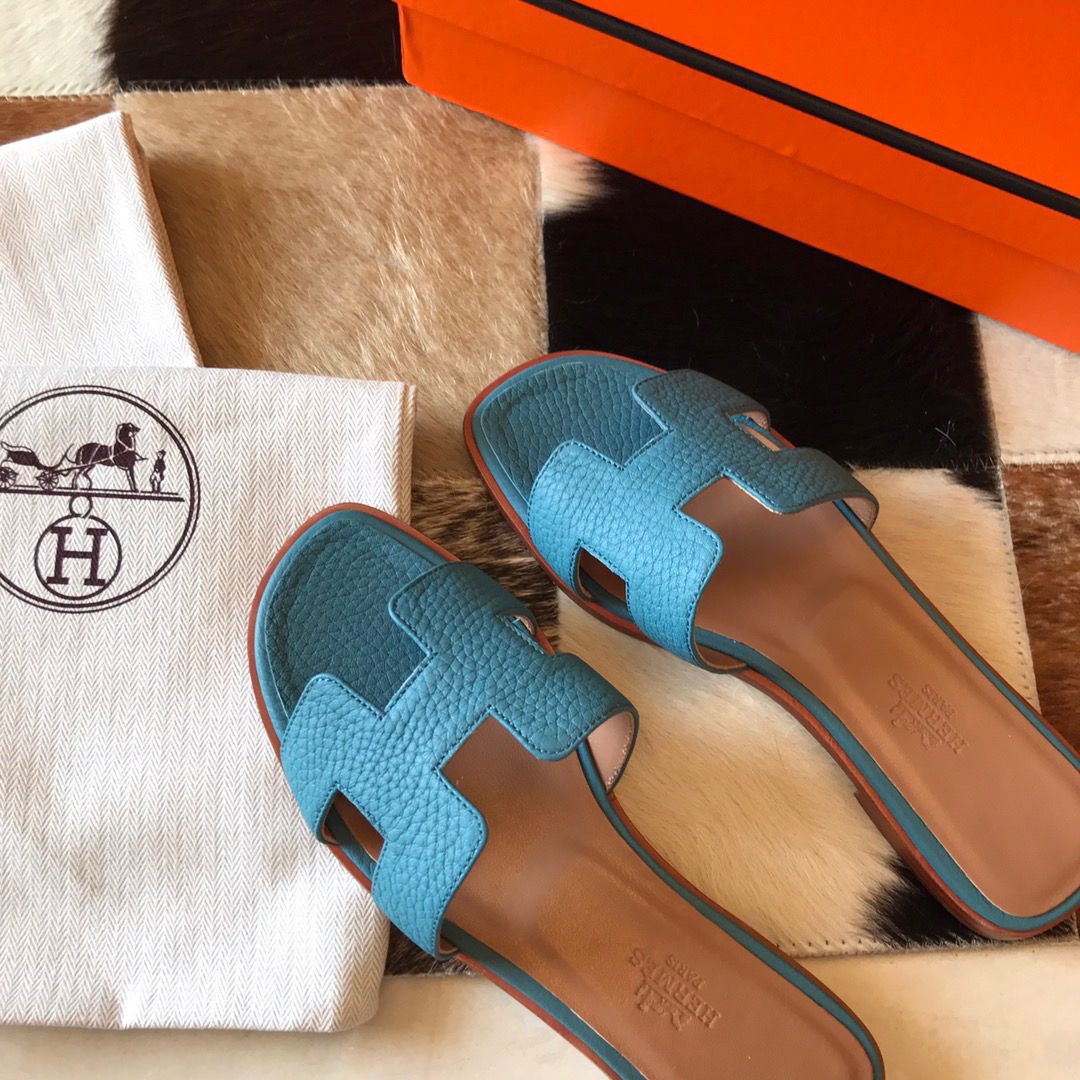 Hermes Oran Slide Sandals In Blue Jean Clemence Leather - Image 7
