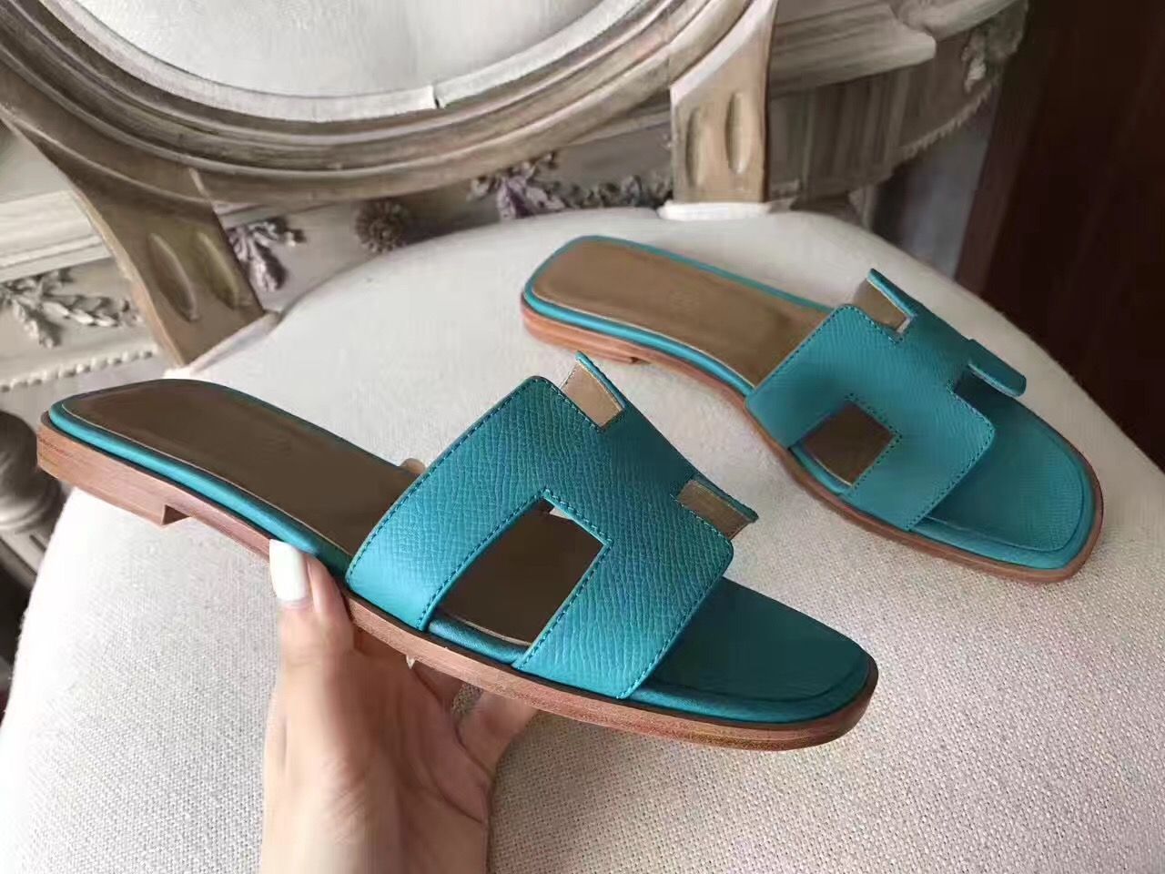 Hermes Oran Sandals In Lagon Epsom Leather - Image 6