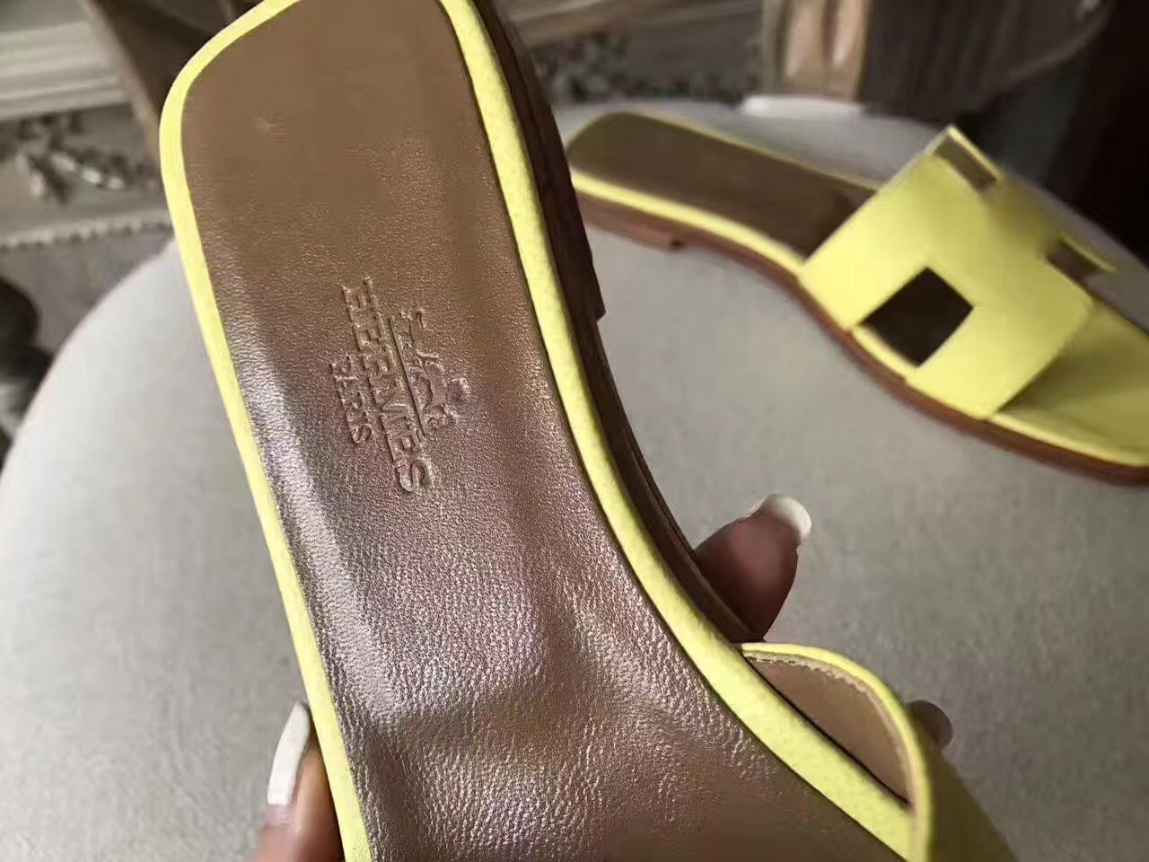 Hermes Oran Sandals In Soufre Epsom Leather - Image 8