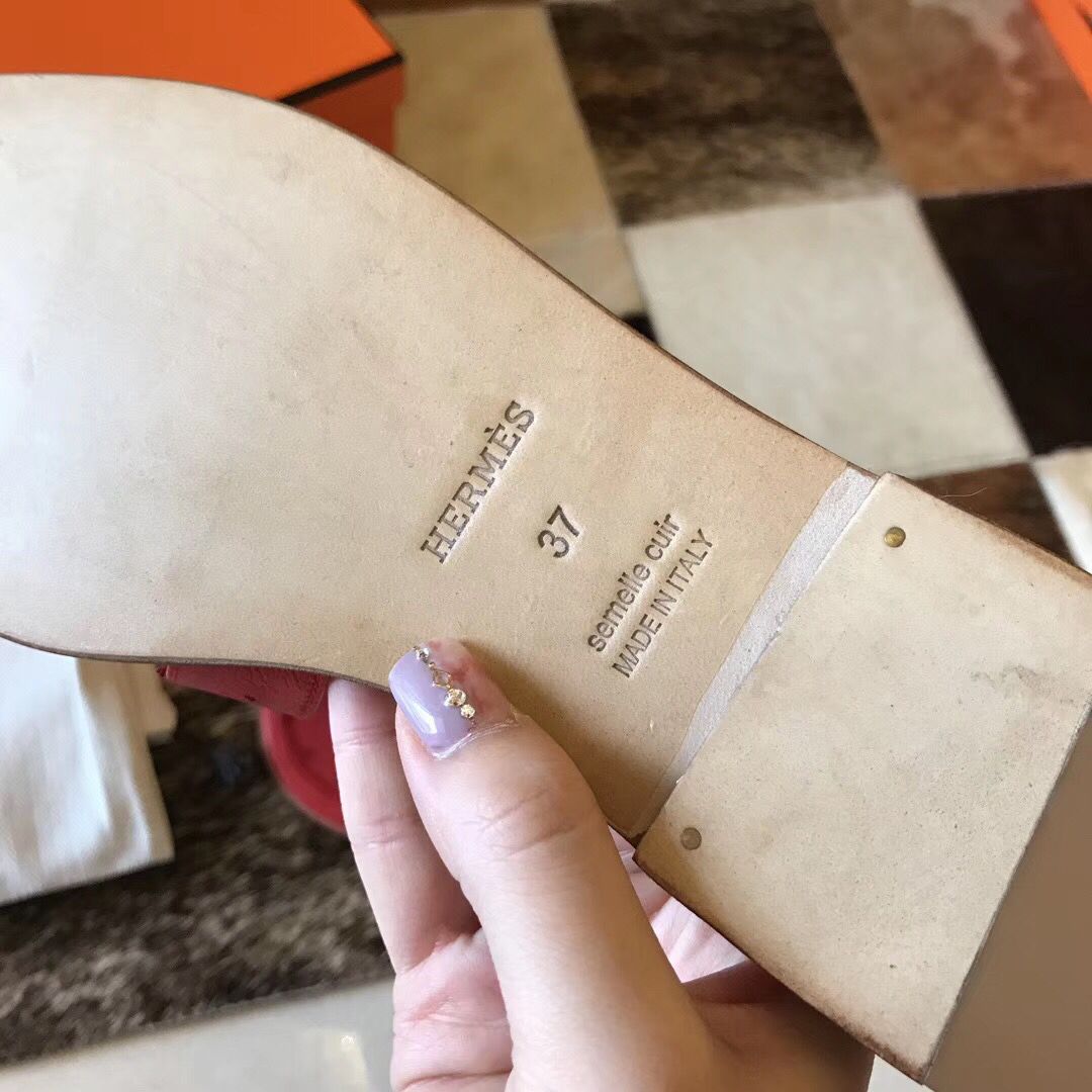 Hermes Oran Sandals In Red Ostrich Leather - Image 5