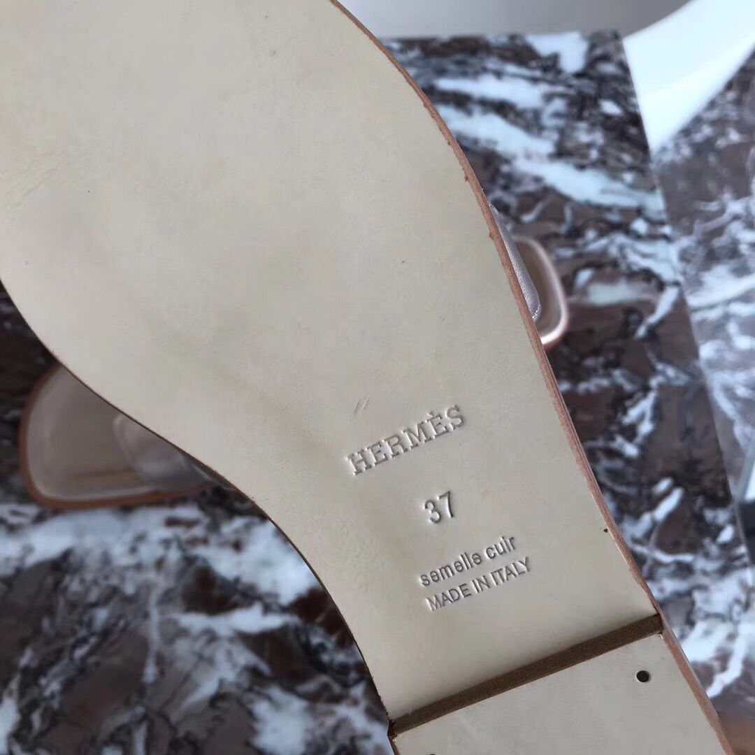 Hermes Oran Sandals In Champagne Swift Leather - Image 6