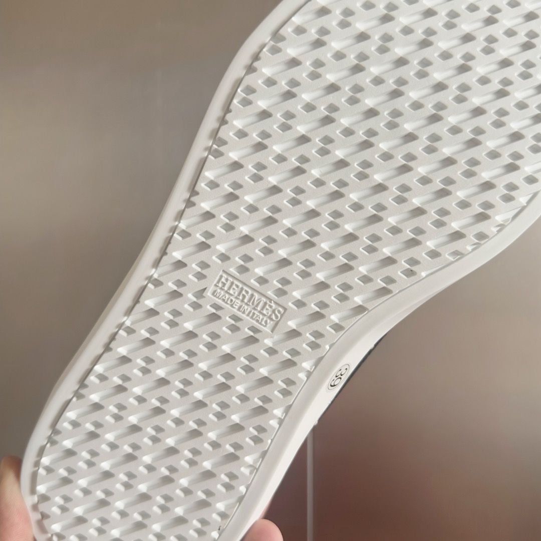 Hermes Men's Job Loafers in Black Taurillon Leather - Image 10