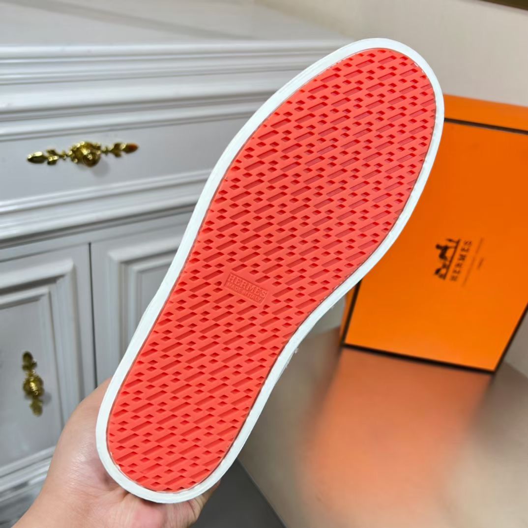 Hermes Boomerang Sneakers In Multicolore Bordeaux Leather - Image 11