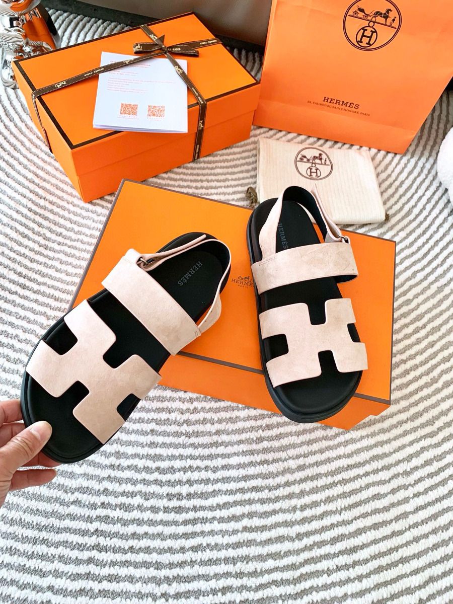 Hermes Men's Genius Sandals In Beige Suede Calfskin - Image 4