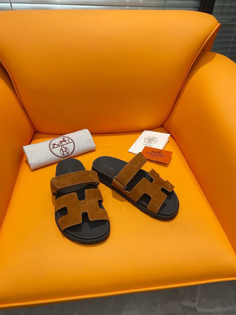 Hermes Men's Chypre Sandals in Brown Suede Calfskin - Image 4