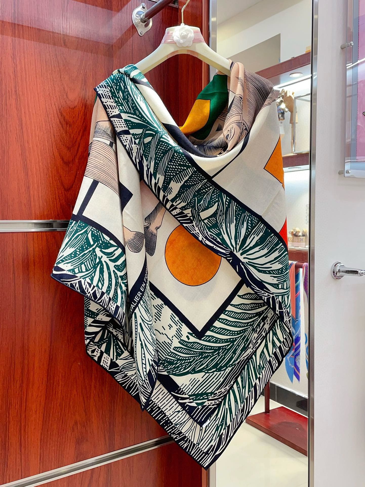 Hermes Green Cavalier en Formes Shawl 140 - Image 6