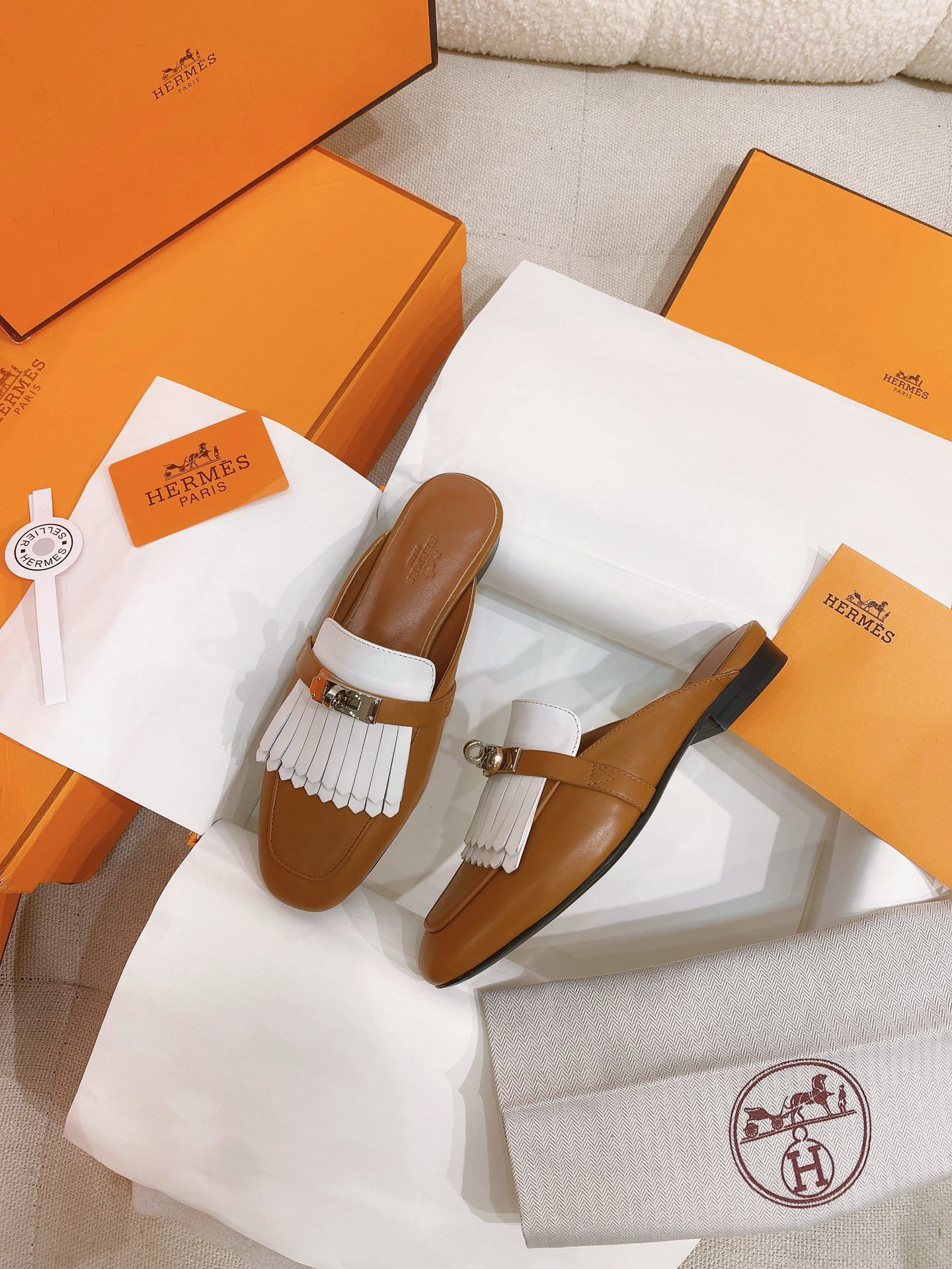 Hermes Women's Oz Mules with Fringed in Brown/White Leather - Image 4