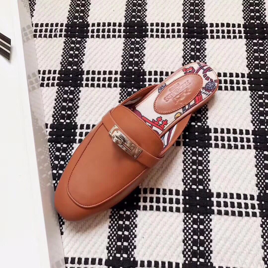 Hermes Oz Mules In Caramel Calfskin - Image 6