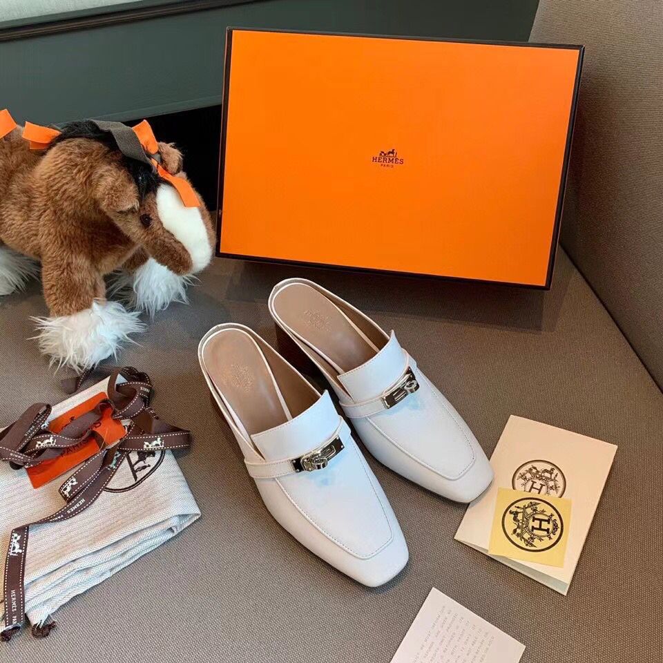 Hermes Blossom Mules 60mm In White Goatskin - Image 4