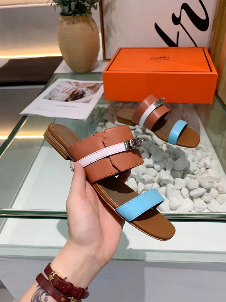 Hermes Avenue Sandals In Multicolour Calfskin - Image 6