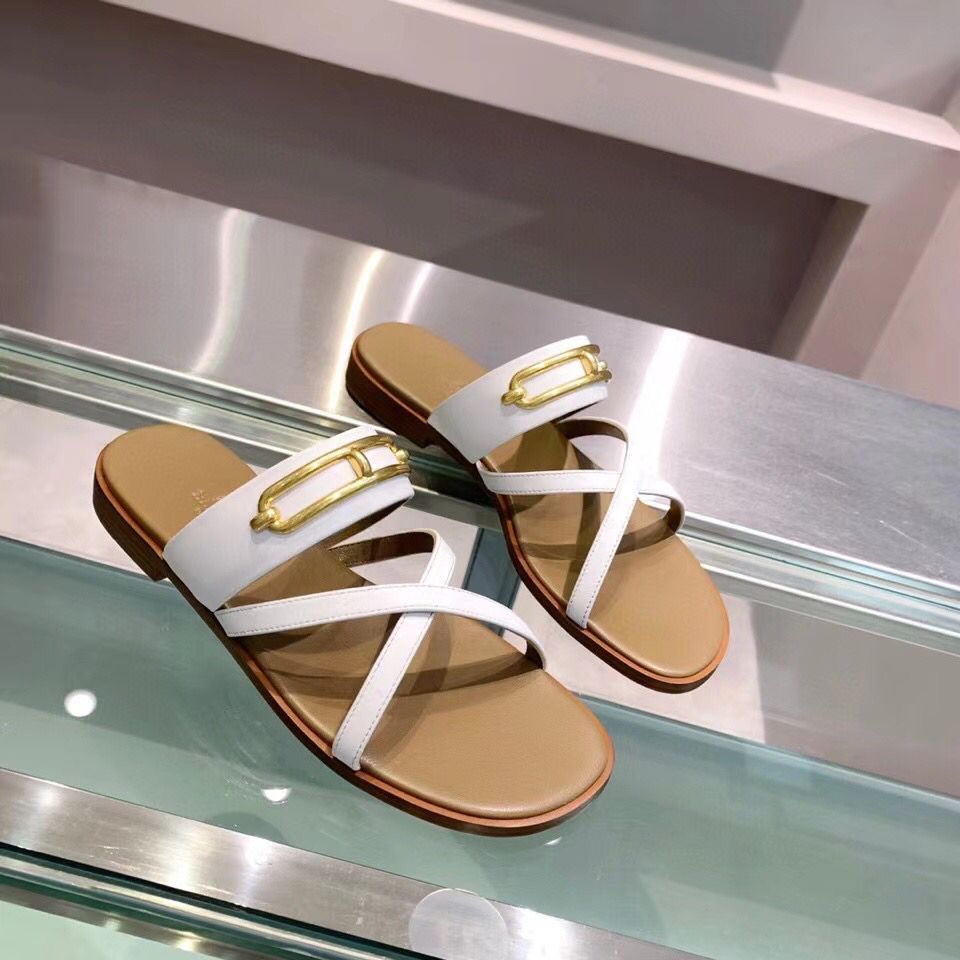 Hermes Claire Sandals In White Calfskin - Image 5