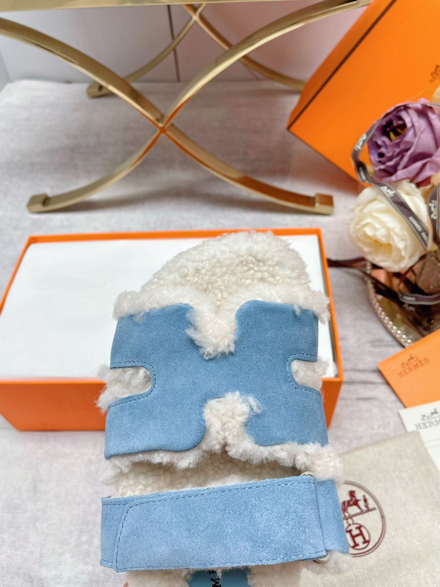 Hermes Women's Chypre Sandals in Blue Suede with Shearling - Image 8