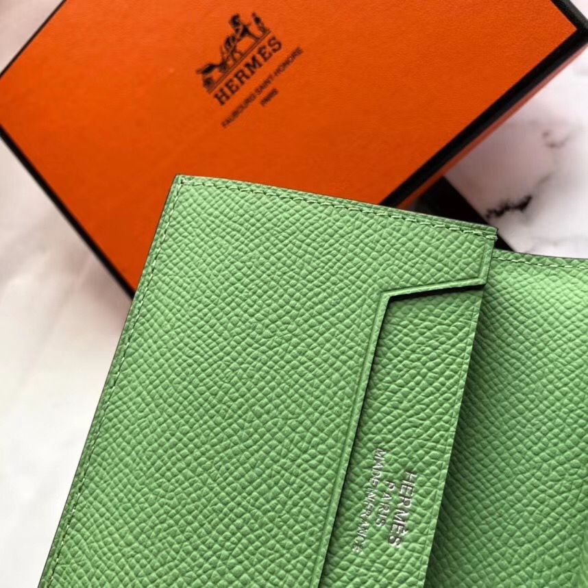 Hermes Bearn Mini Wallet In Vert Criquet Epsom Leather - Image 5