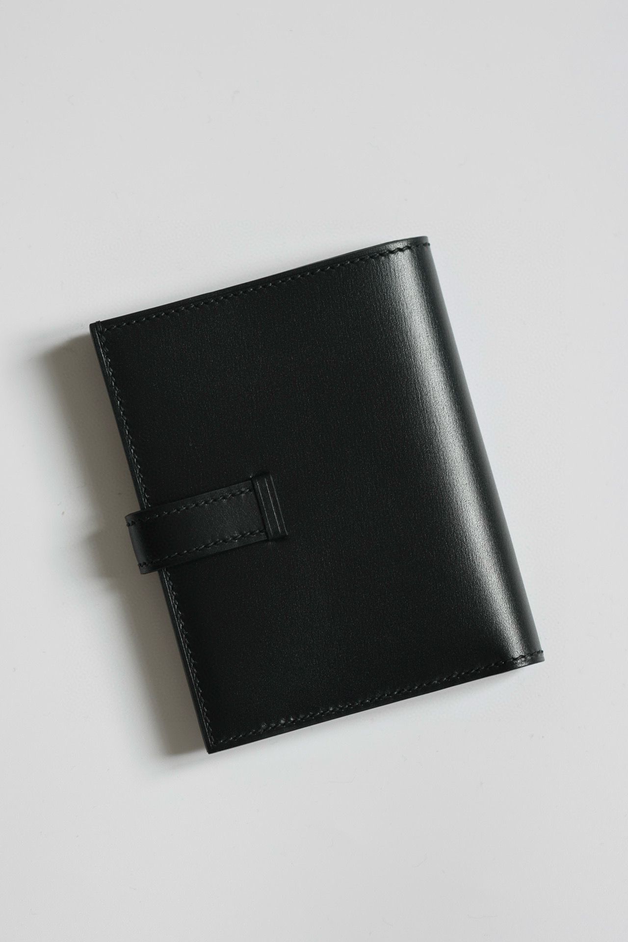 Hermes Bearn Compact Handmade Wallet in Black Box Calfskin - Image 10