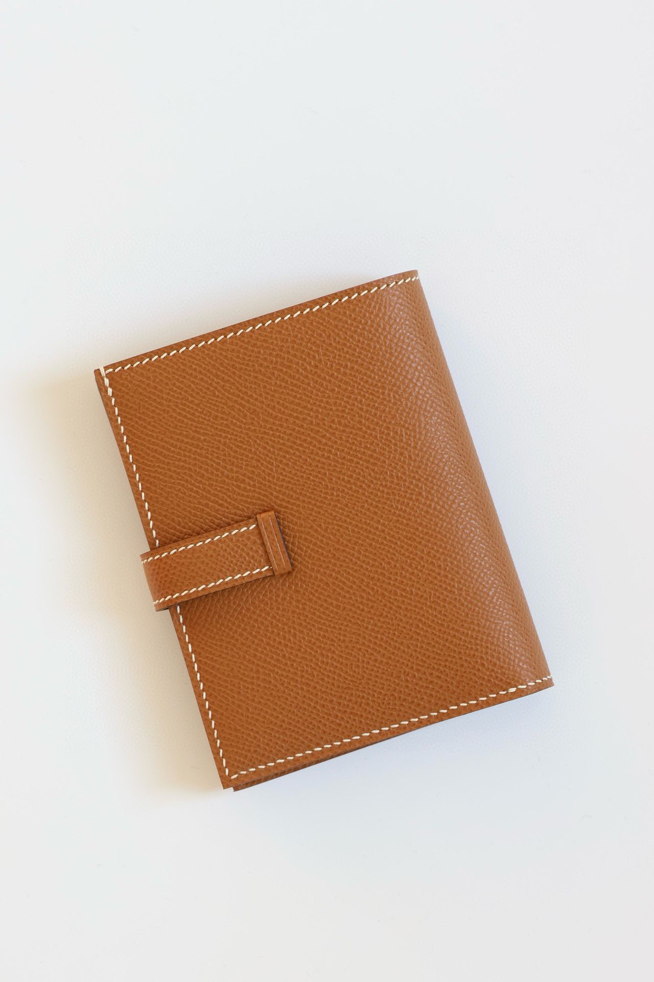 Hermes Bearn Compact Handmade Wallet in Gold Epsom Calfskin - Image 10