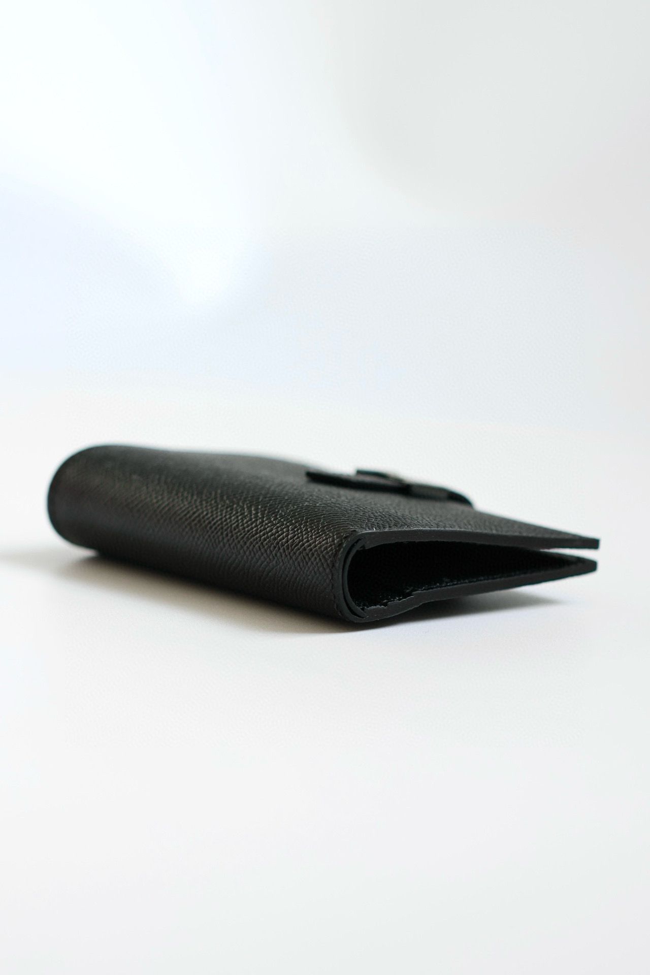 Hermes Bearn Compact Handmade All Black Wallet in Epsom Calfskin - Image 9