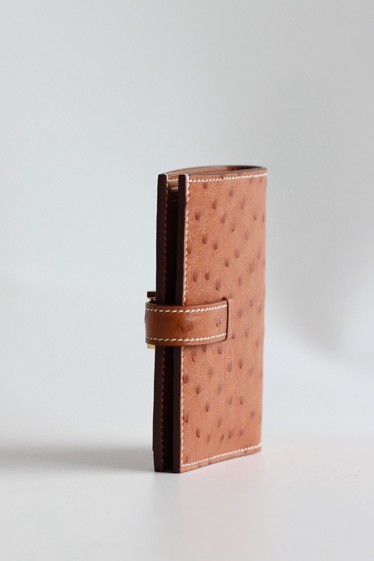 Hermes Bearn Compact Handmade Wallet in Gold Ostrich Leather - Image 6
