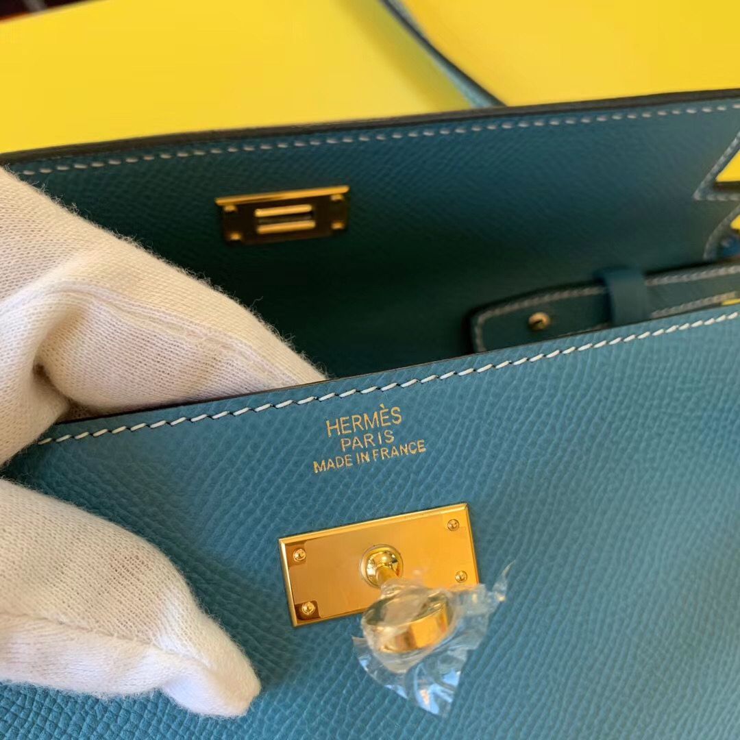 Hermes Kelly Classique To Go Wallet In Blue Jean Epsom Calfskin - Image 5