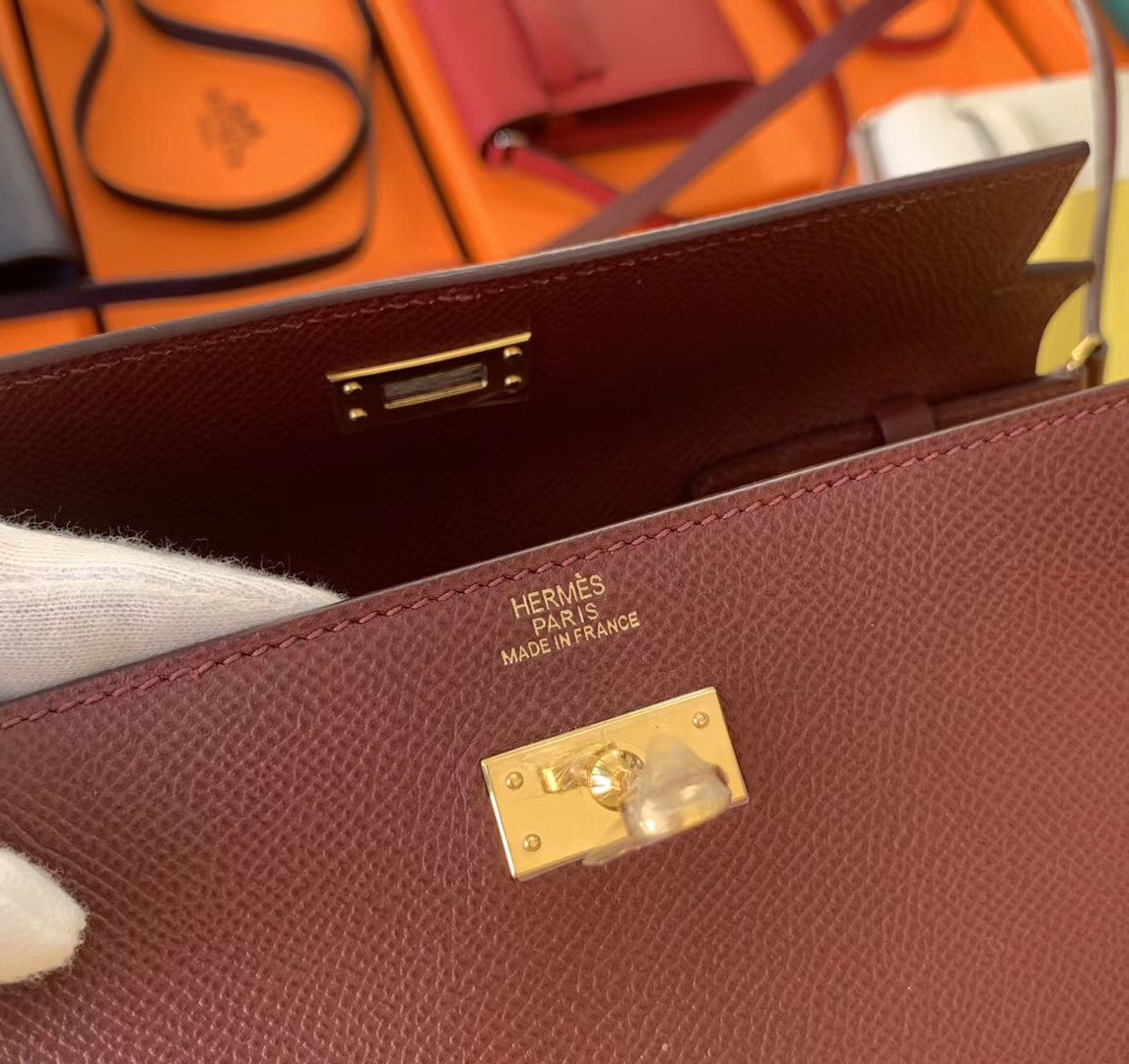 Hermes Kelly Classique To Go Wallet In Bordeaux Epsom Calfskin - Image 7