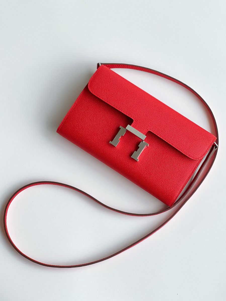 Hermes Constance To Go Wallet in Red Epsom Calfskin - Image 3