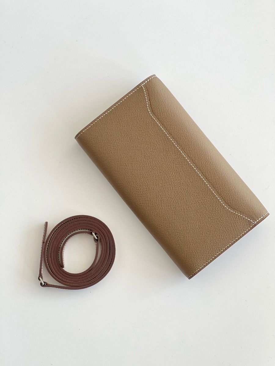 Hermes Constance To Go Wallet in Taupe Epsom Calfskin - Image 9