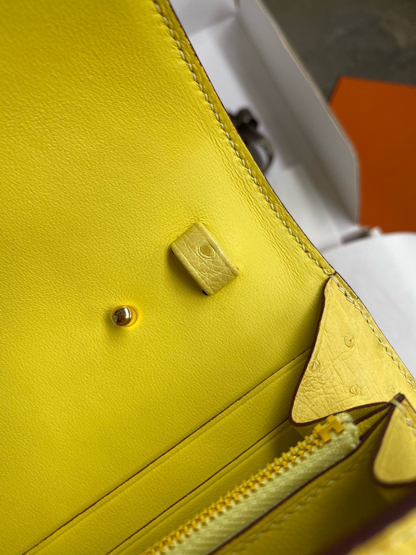 Hermes Constance To Go Wallet in Lime Ostrich Leather - Image 9